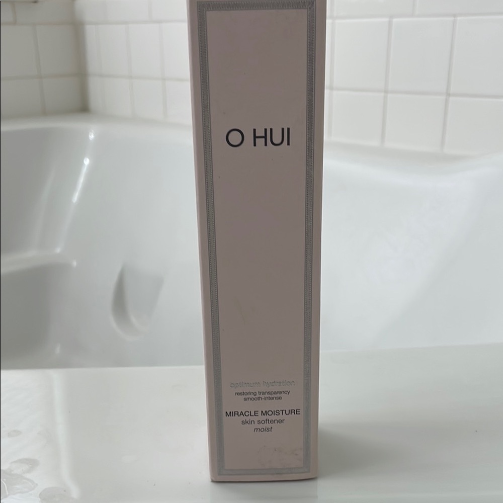 O Hui Miracle Moisture Skin Softener